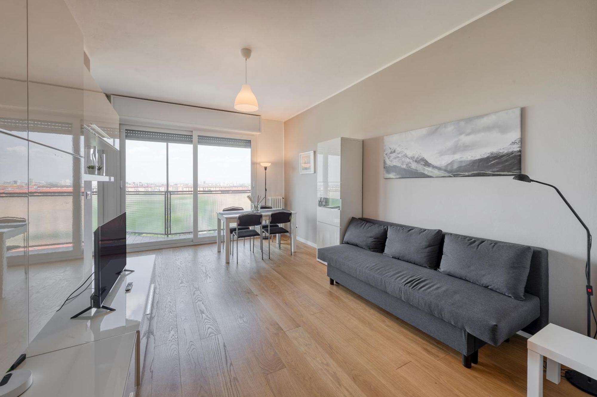 Apartment Omodeo, 19 - Ampio E Panoramico Milan